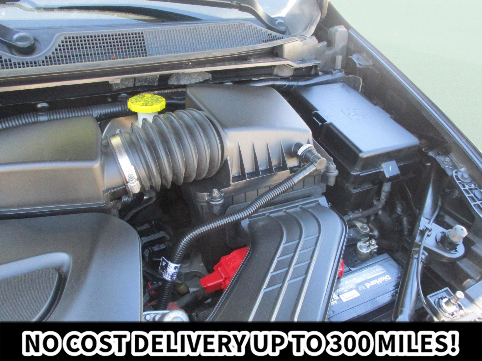 Used 2020 Chrysler Pacifica Touring-L FWD image 27