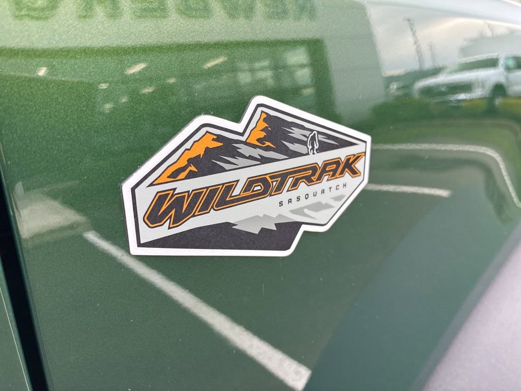 Used 2023 Ford Bronco Wildtrak image 34