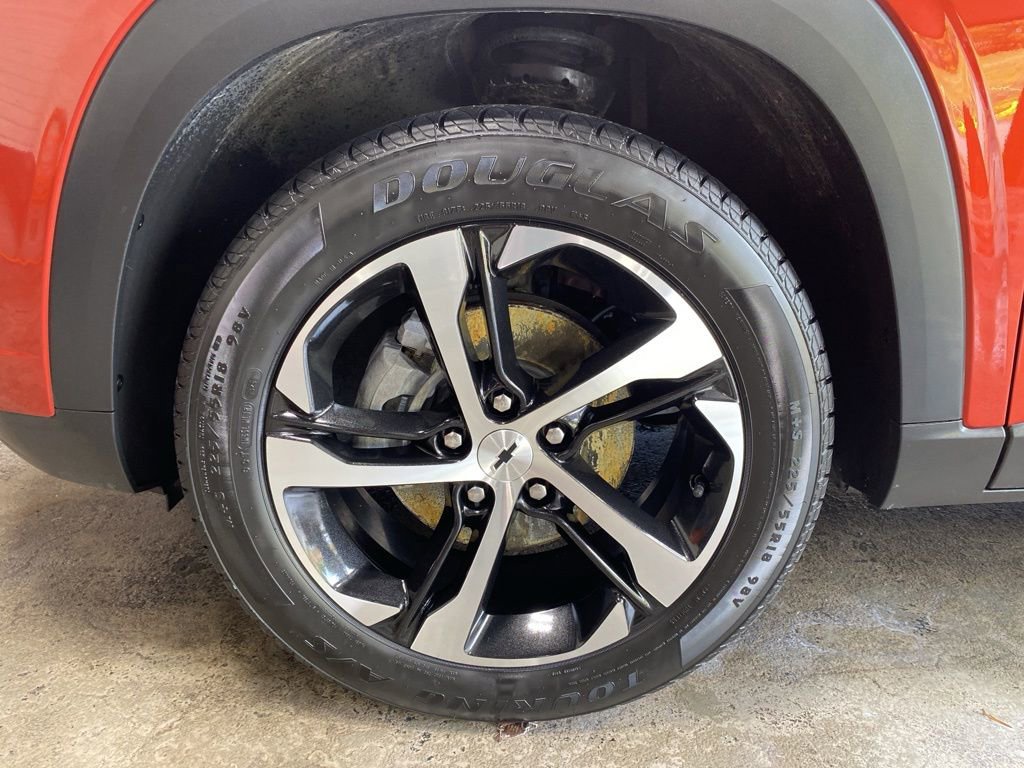Used 2024 Chevrolet Trax RS w/ Driver Confidence Package FWD image 9