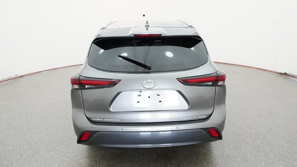 New 2026 Toyota Highlander Limited AWD/4WD image 7