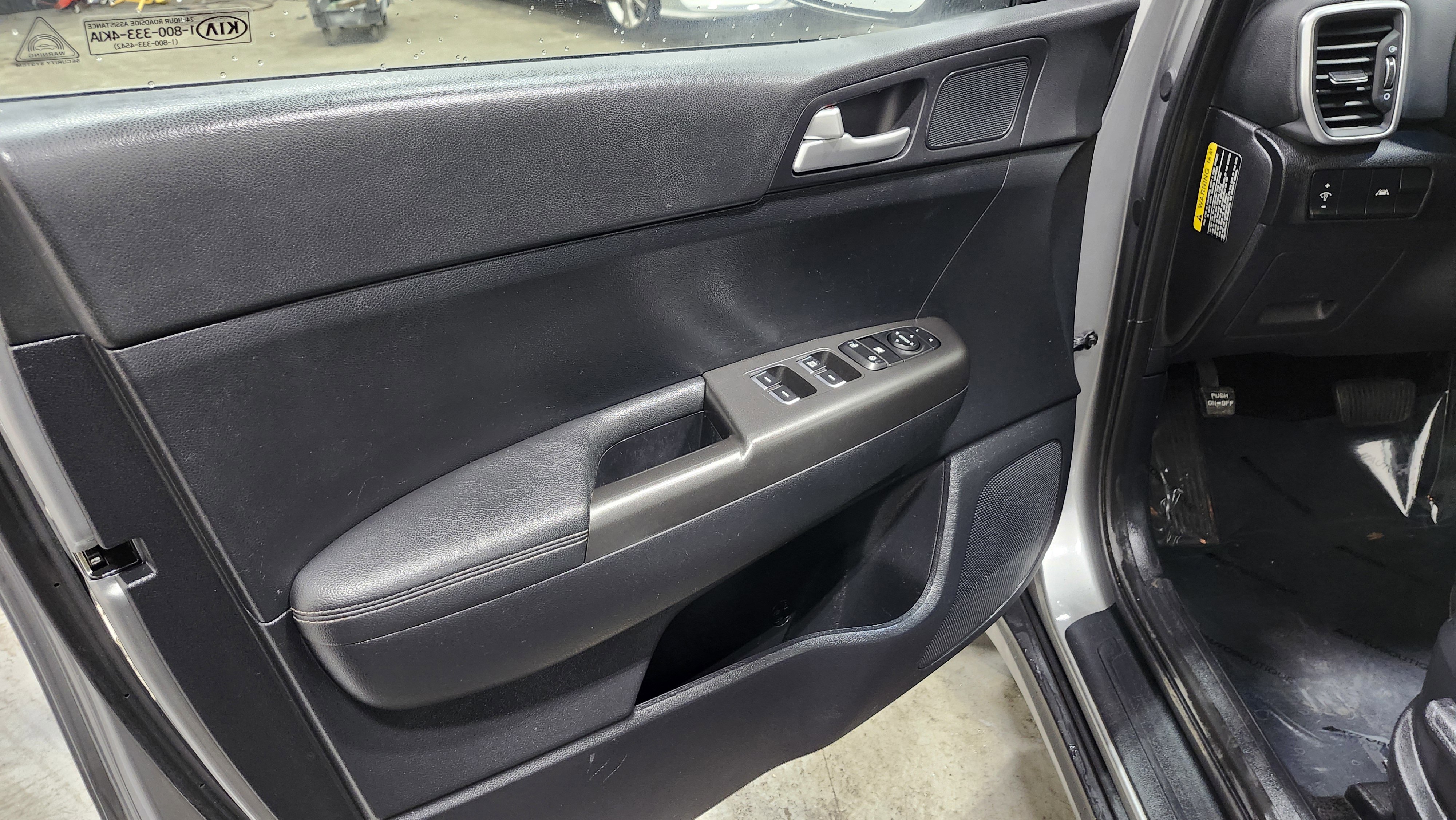 Used 2021 Kia Sportage LX image 22