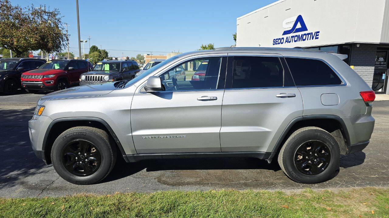 Used 2015 Jeep Grand Cherokee Laredo image 3