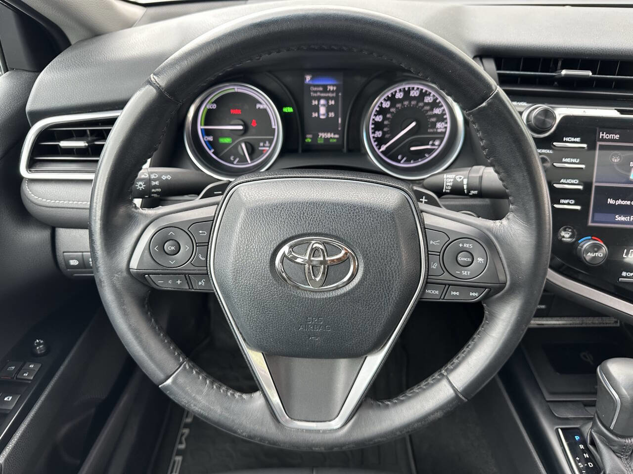 Used 2018 Toyota Camry SE image 17
