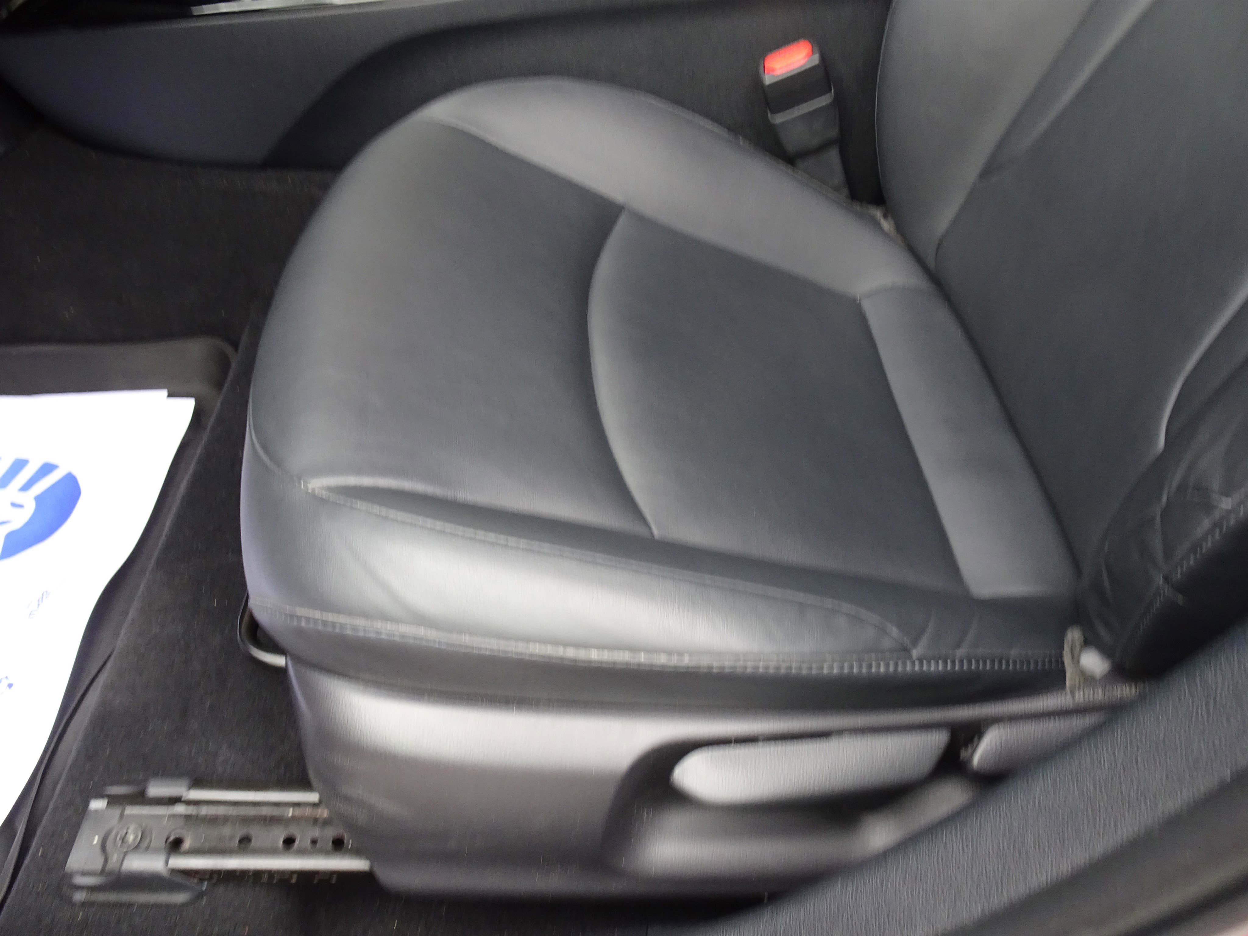 Used 2020 Toyota Prius AWD image 9