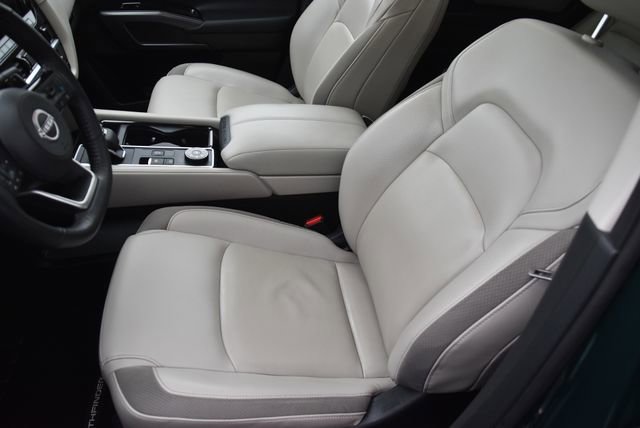 Used 2023 Nissan Pathfinder SL w/ SL Premium Package image 14