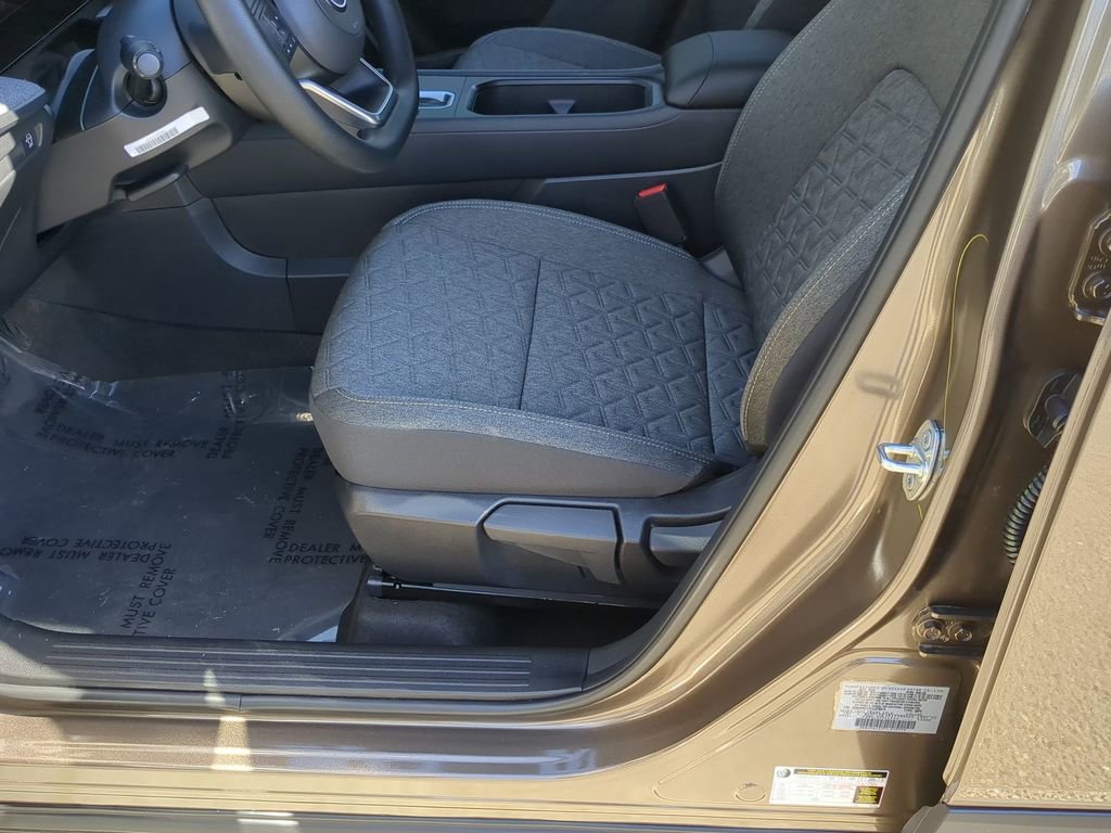 New 2026 Nissan Kicks SV image 14