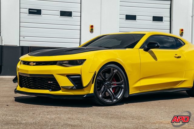 Used 2017 Chevrolet Camaro SS RWD image 46
