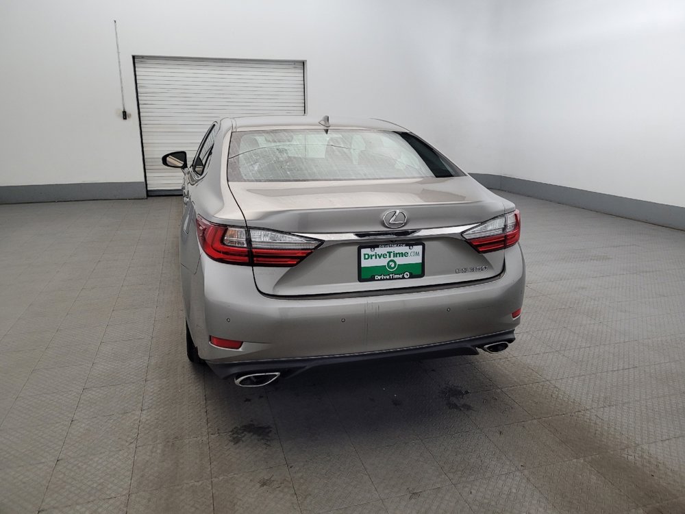 Used 2017 Lexus ES 350 w/ Navigation System Package FWD image 6