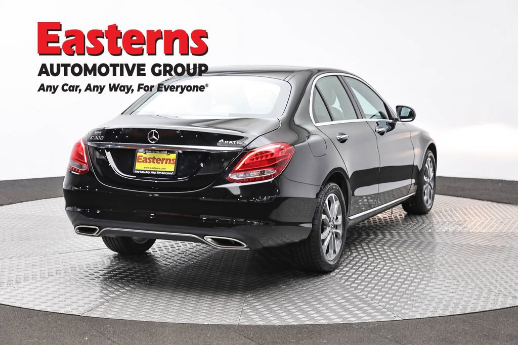 Used 2018 Mercedes-Benz C 300 4MATIC Sedan image 5