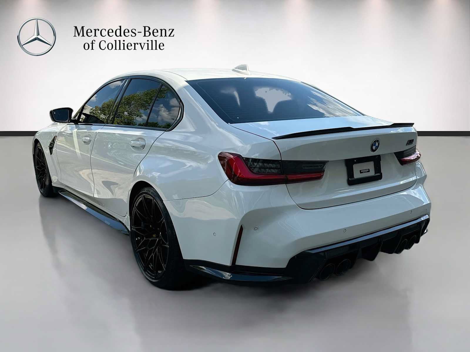 Used 2022 BMW M3 Competition w/ M Carbon Exterior Package AWD/4WD image 7