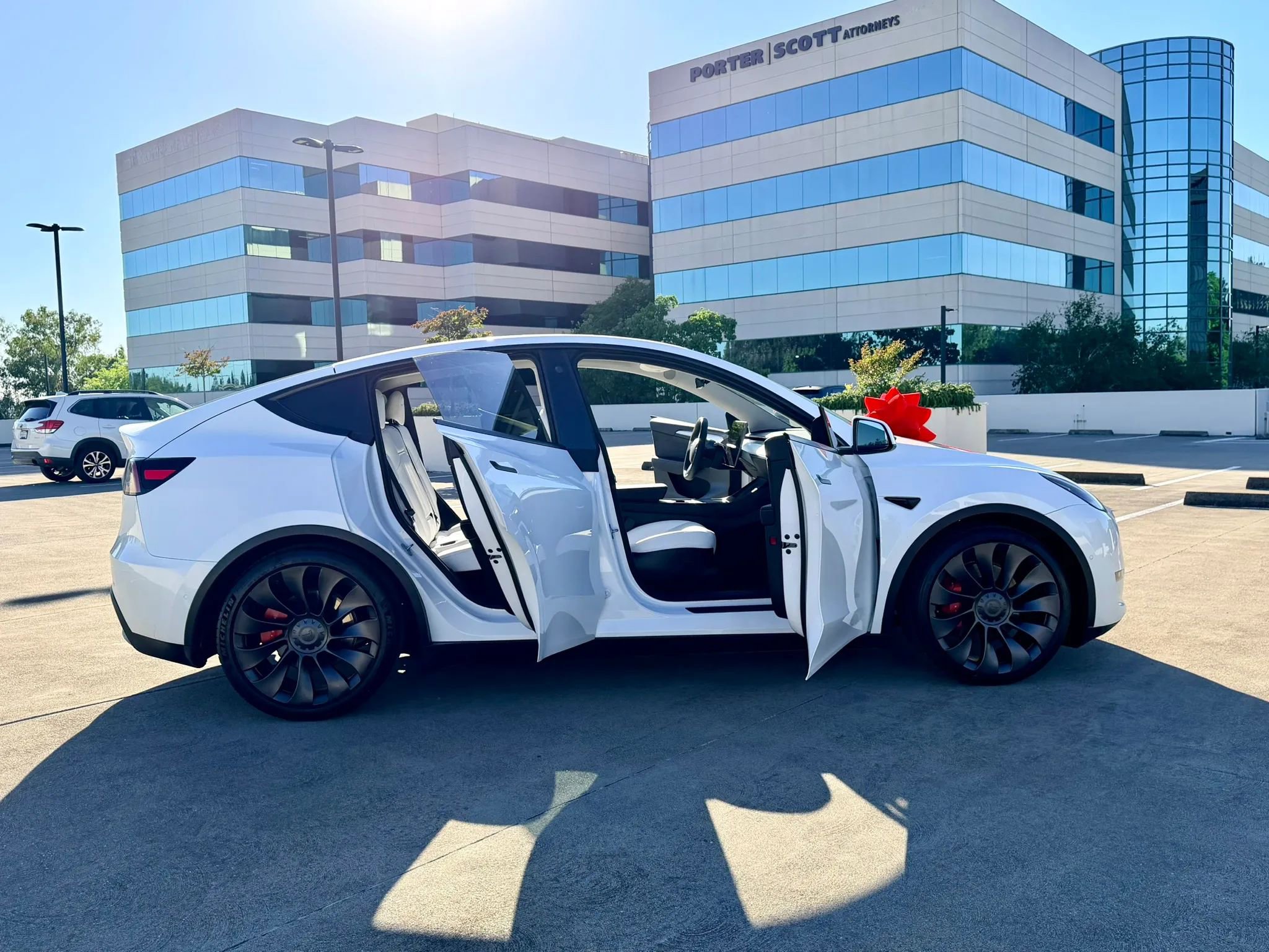 Used 2022 Tesla Model Y Performance image 37