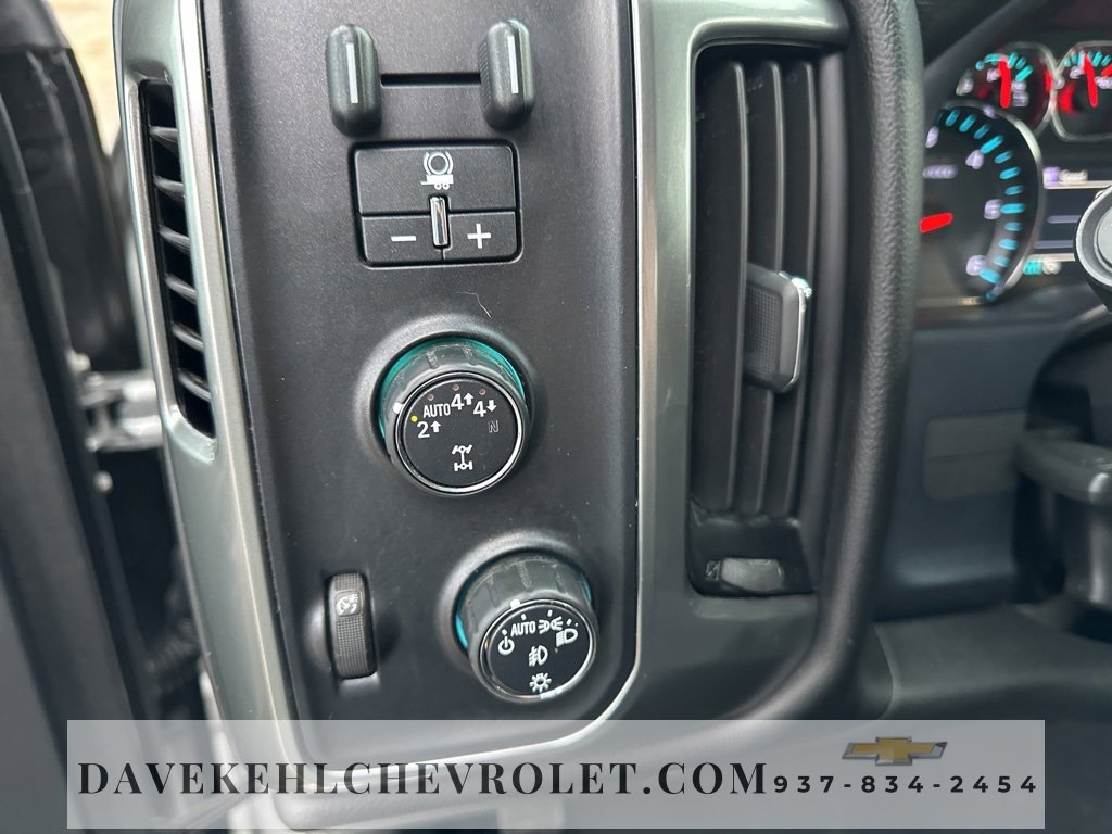 Used 2018 Chevrolet Silverado 1500 LT w/ All Star Edition image 10