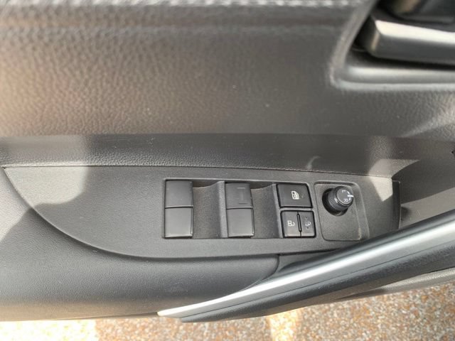Used 2024 Toyota Corolla Cross LE FWD image 13