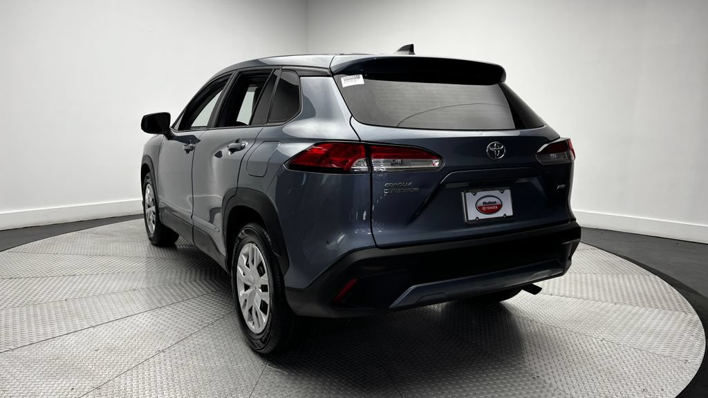 Used 2023 Toyota Corolla Cross L AWD/4WD image 33