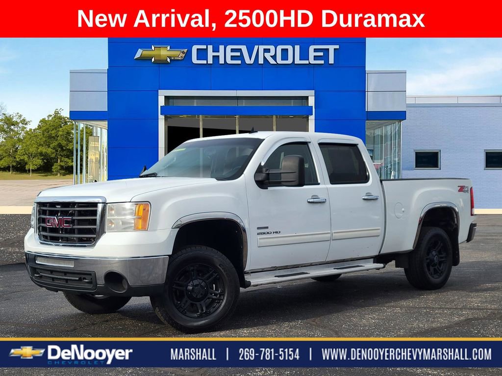 Used 2010 GMC Sierra 2500 SLE image 1
