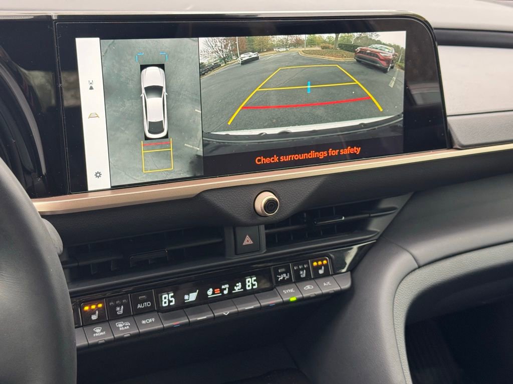 Certified 2025 Toyota Crown Limited image 30