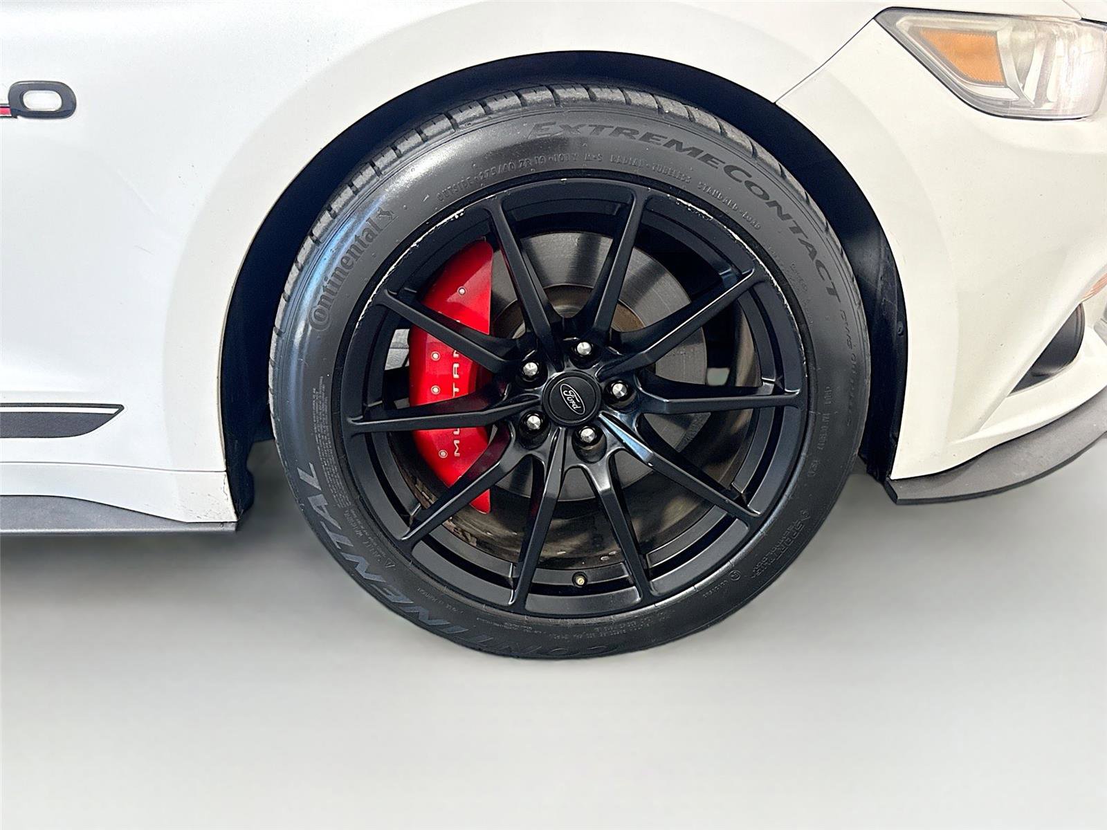 Used 2017 Ford Mustang GT Premium RWD image 31