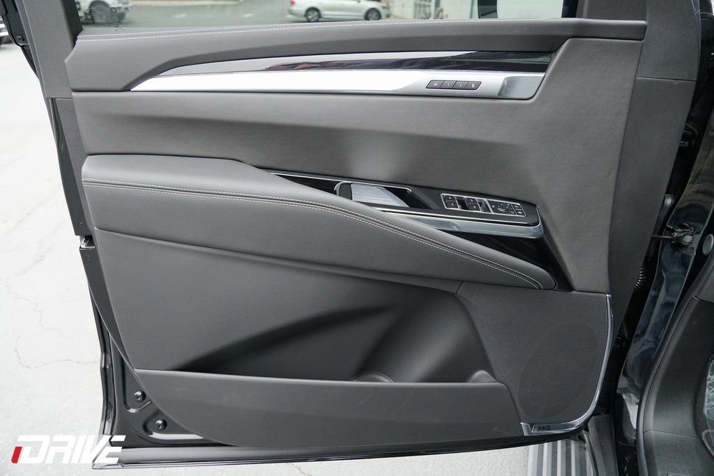 Used 2026 Cadillac Escalade Sport w/ Touring Package image 16