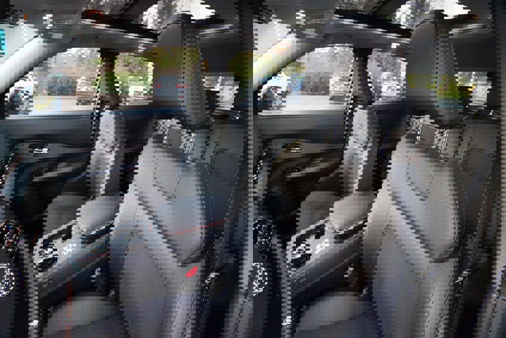 Used 2023 Nissan Ariya FWD image 11