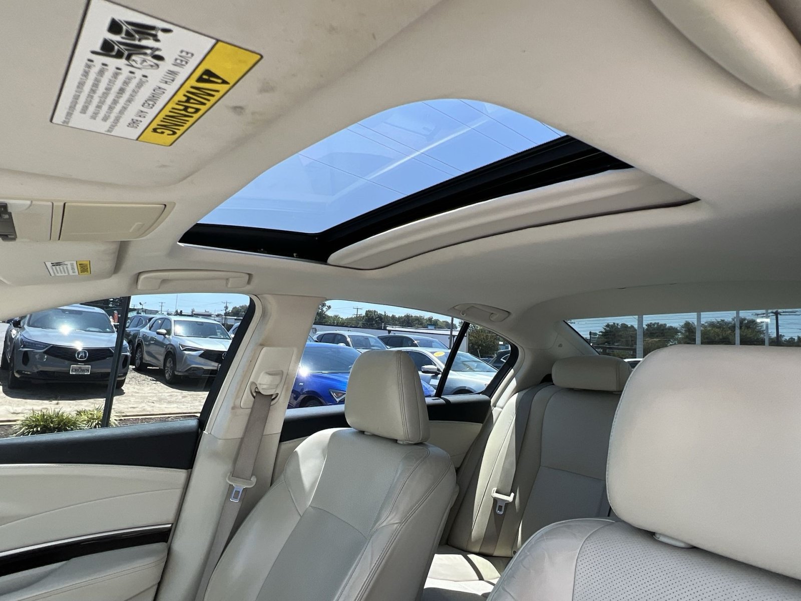 Used 2017 Acura RLX w/ Technology Package FWD image 25