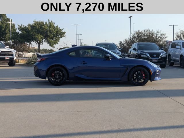 Used 2025 Toyota GR86 Premium w/ Performance Package RWD image 4