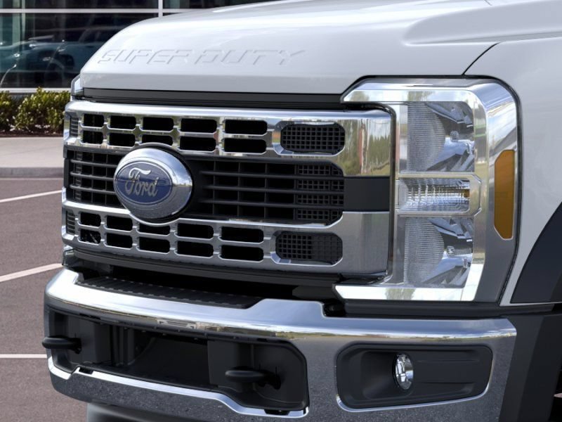 New 2026 Ford F450 XL w/ XL Chrome Package RWD image 32