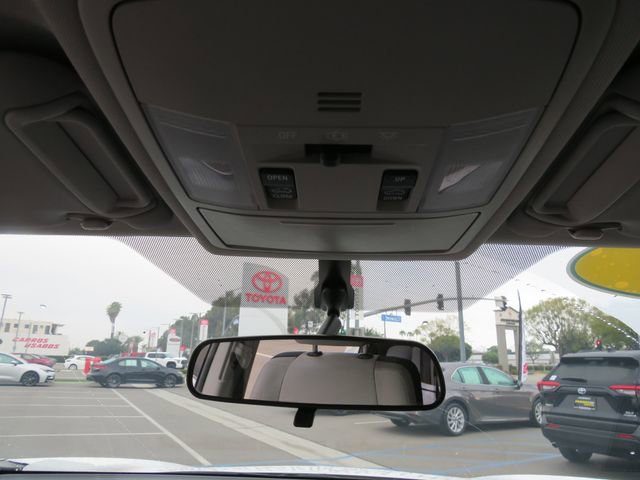 Used 2016 Toyota RAV4 XLE image 28