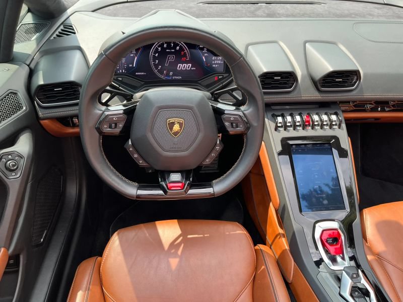 Used 2020 Lamborghini Huracan EVO AWD/4WD image 28
