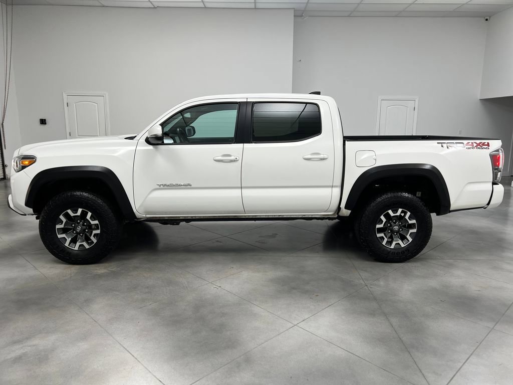 Used 2023 Toyota Tacoma TRD Off-Road image 4