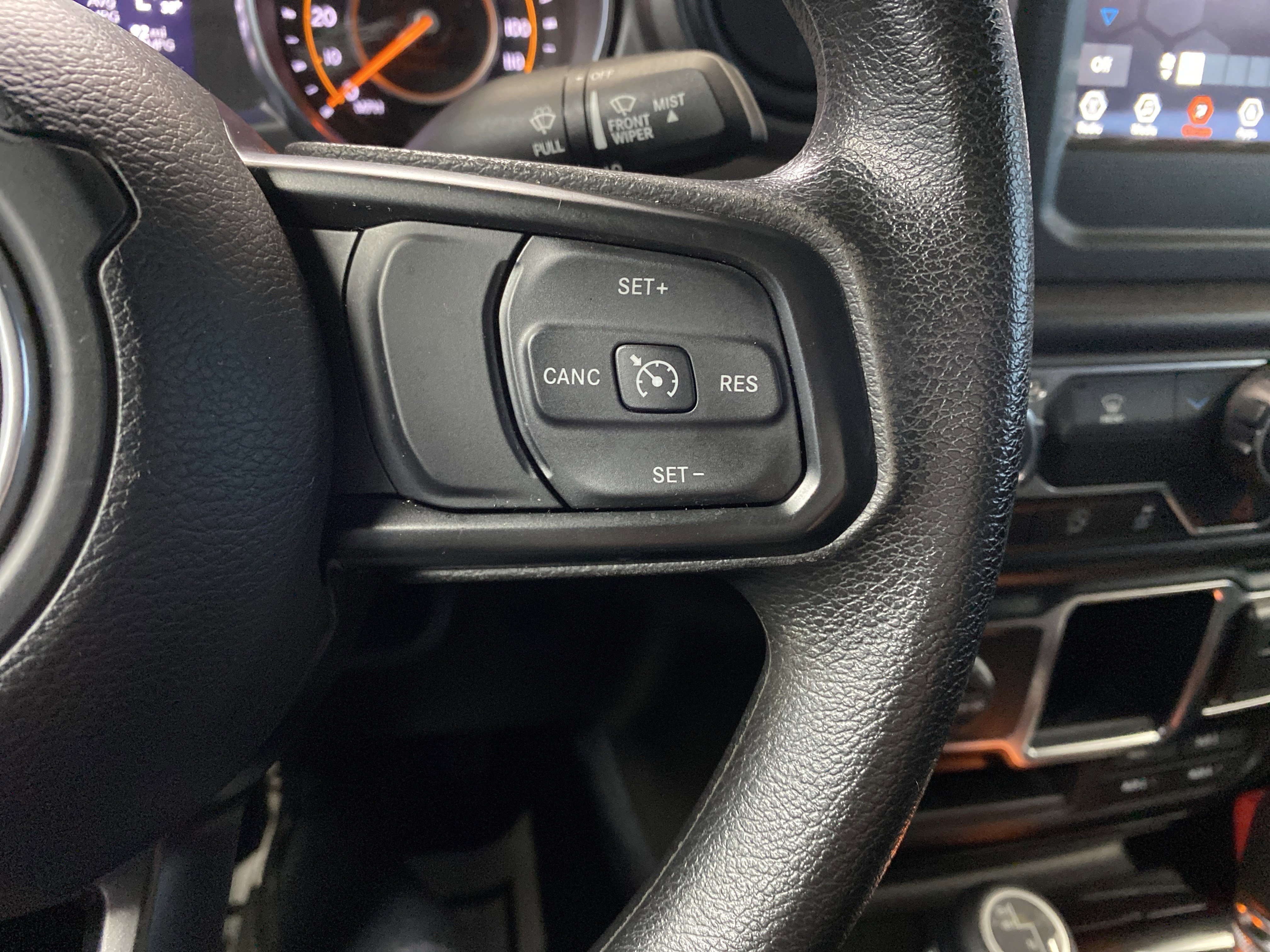 Certified 2022 Jeep Gladiator Sport image 21