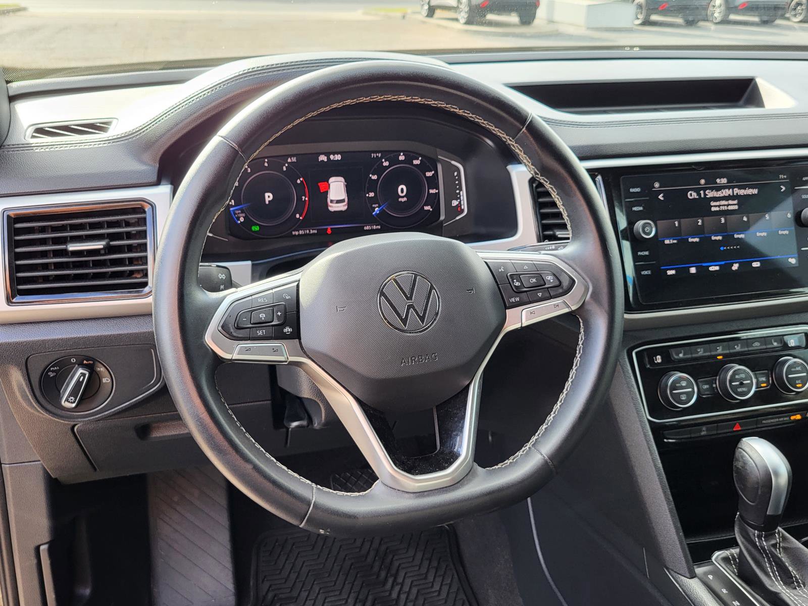 Used 2023 Volkswagen Atlas Cross Sport SE image 21