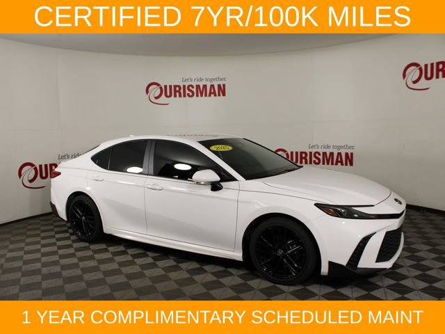 Used 2025 Toyota Camry SE FWD image 9