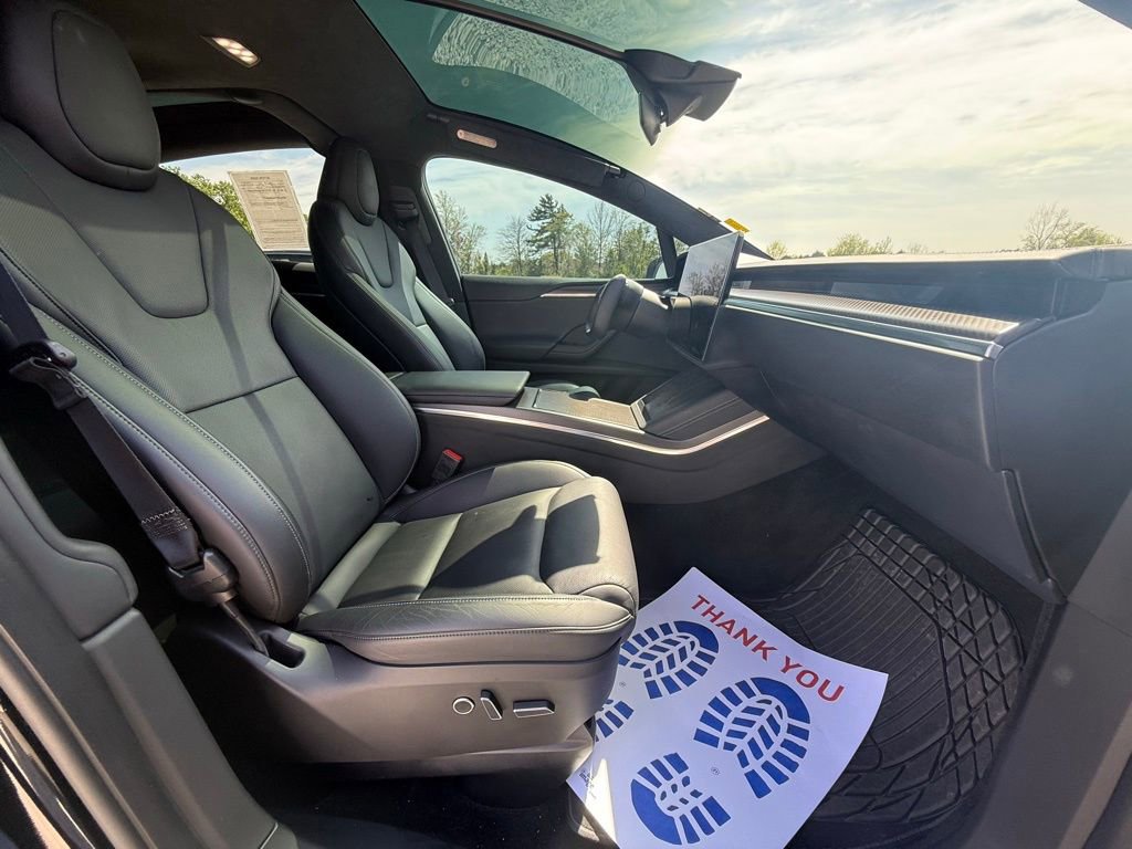Used 2022 Tesla Model X Plaid AWD/4WD image 32