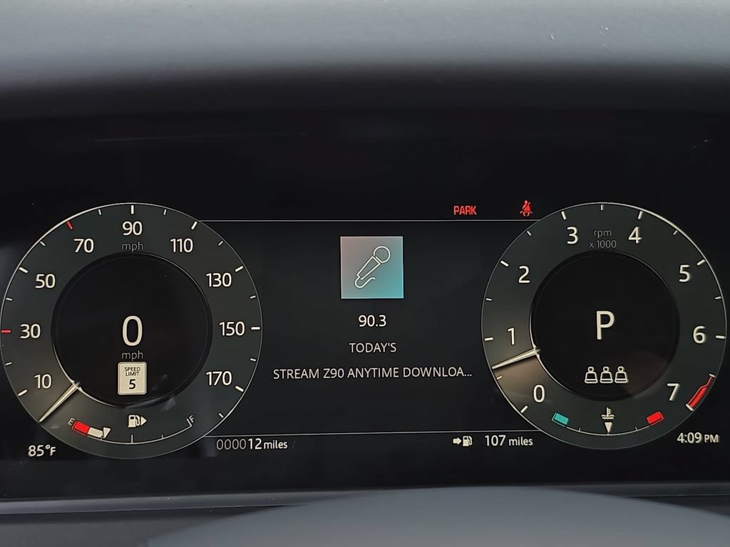 New 2026 Land Rover Range Rover Velar Belgravia AWD/4WD image 19