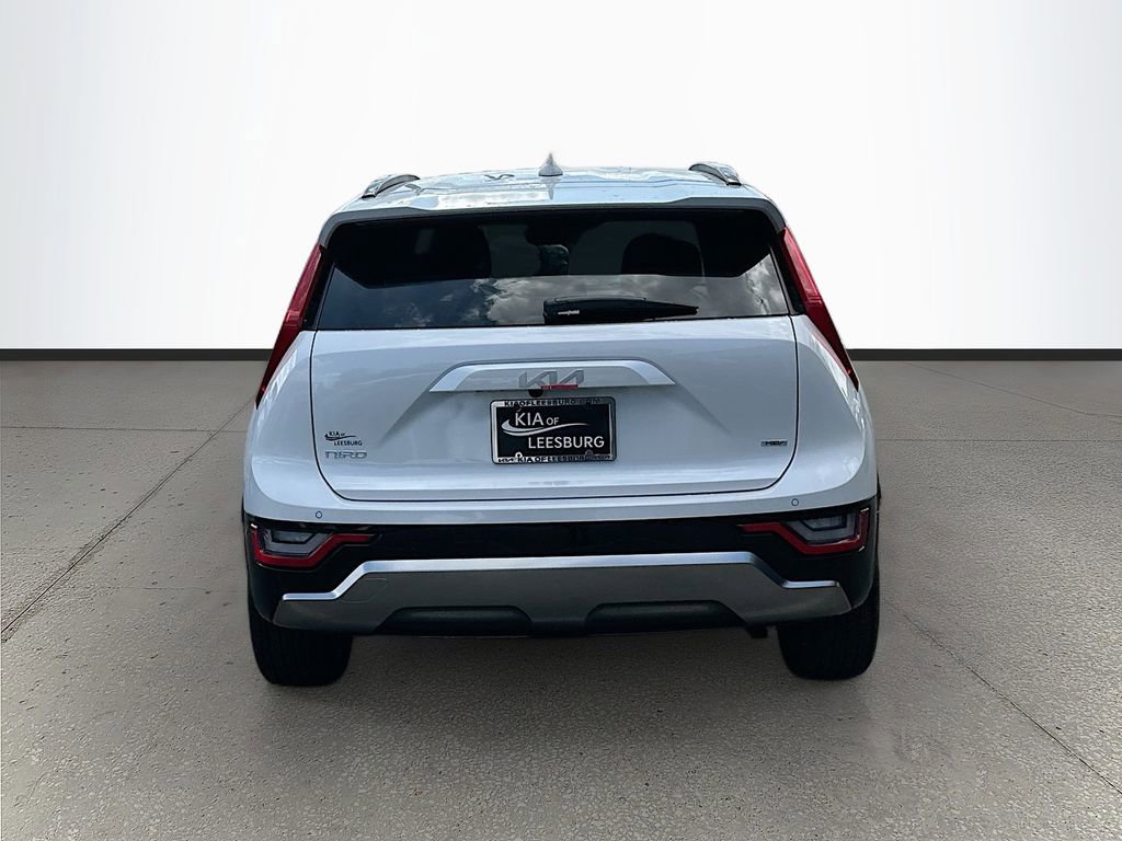 New 2026 Kia Niro SX Touring image 6