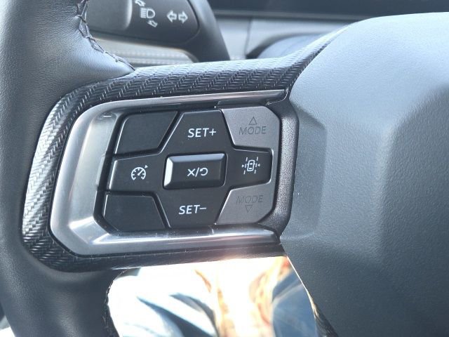 Certified 2025 Ford Mustang Premium image 32