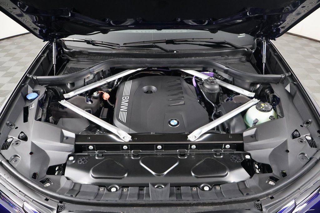 New 2026 BMW X7 xDrive40i w/ Executive Package image 10