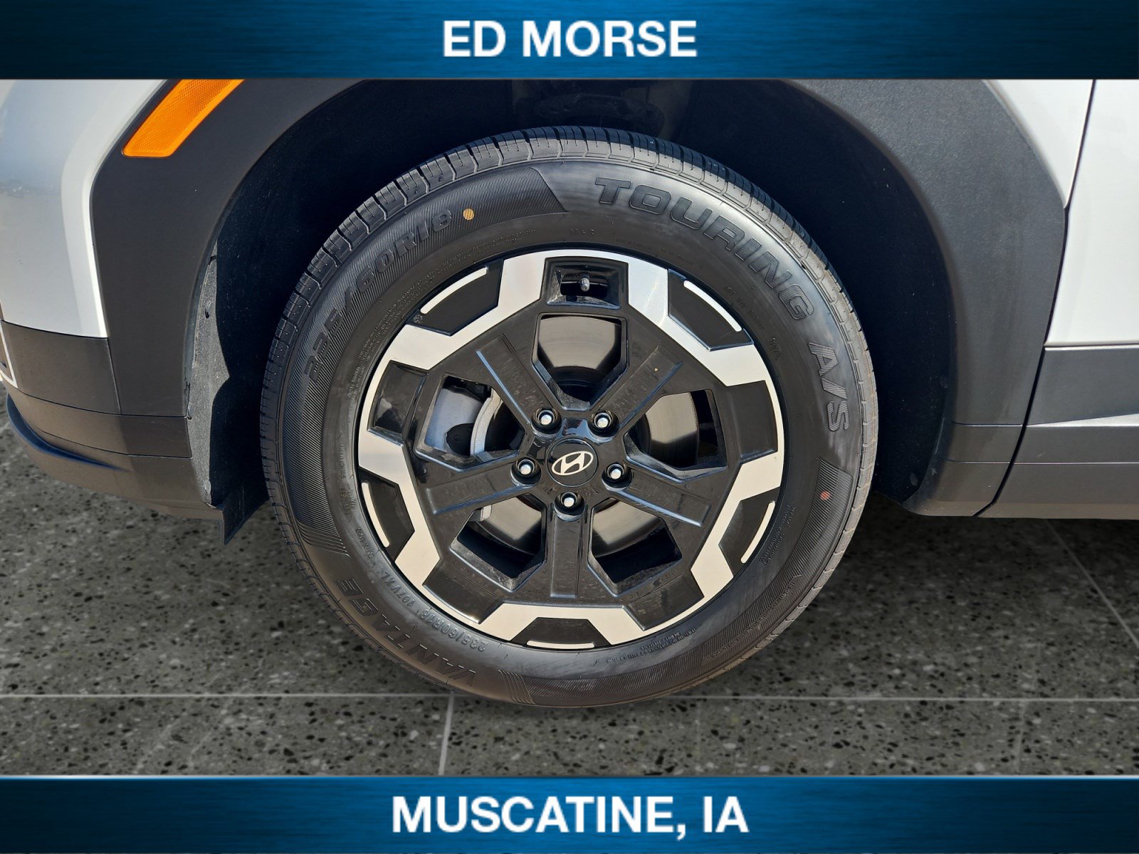 Used 2026 Hyundai Santa Fe SEL AWD/4WD image 9
