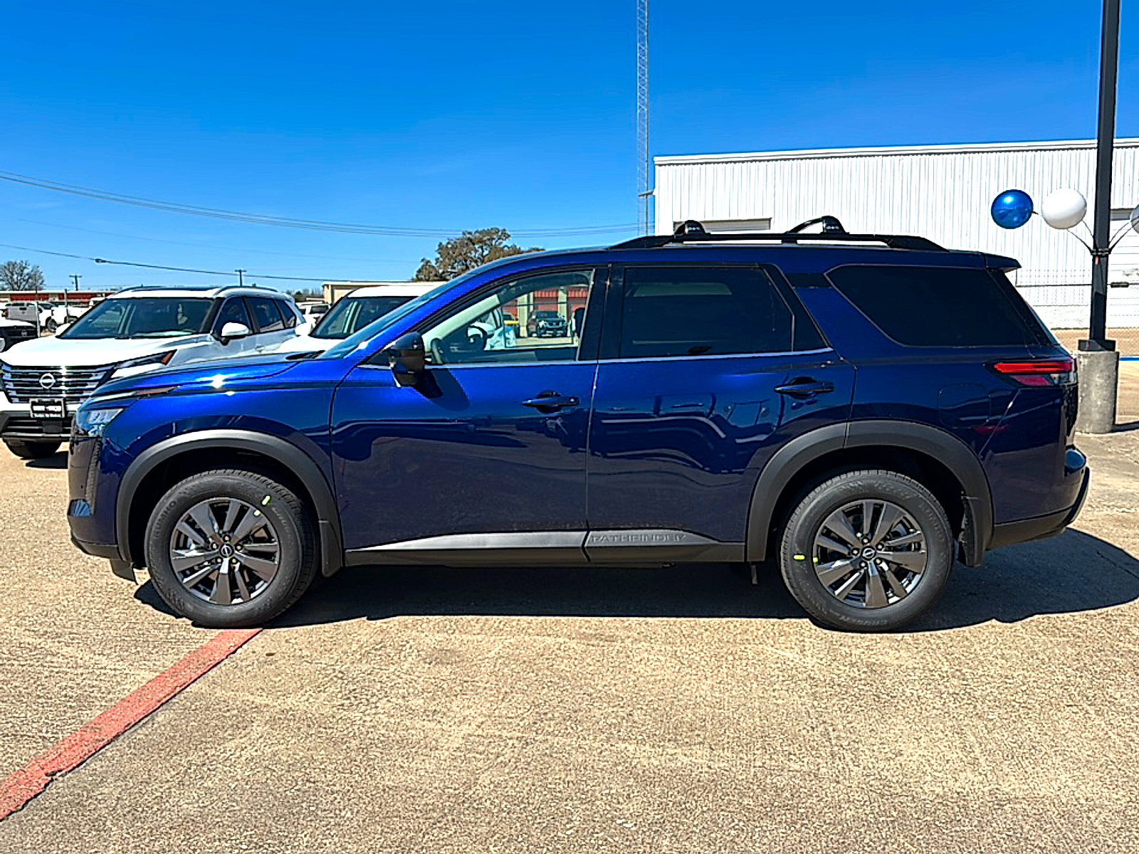 New 2026 Nissan Pathfinder SV image 5