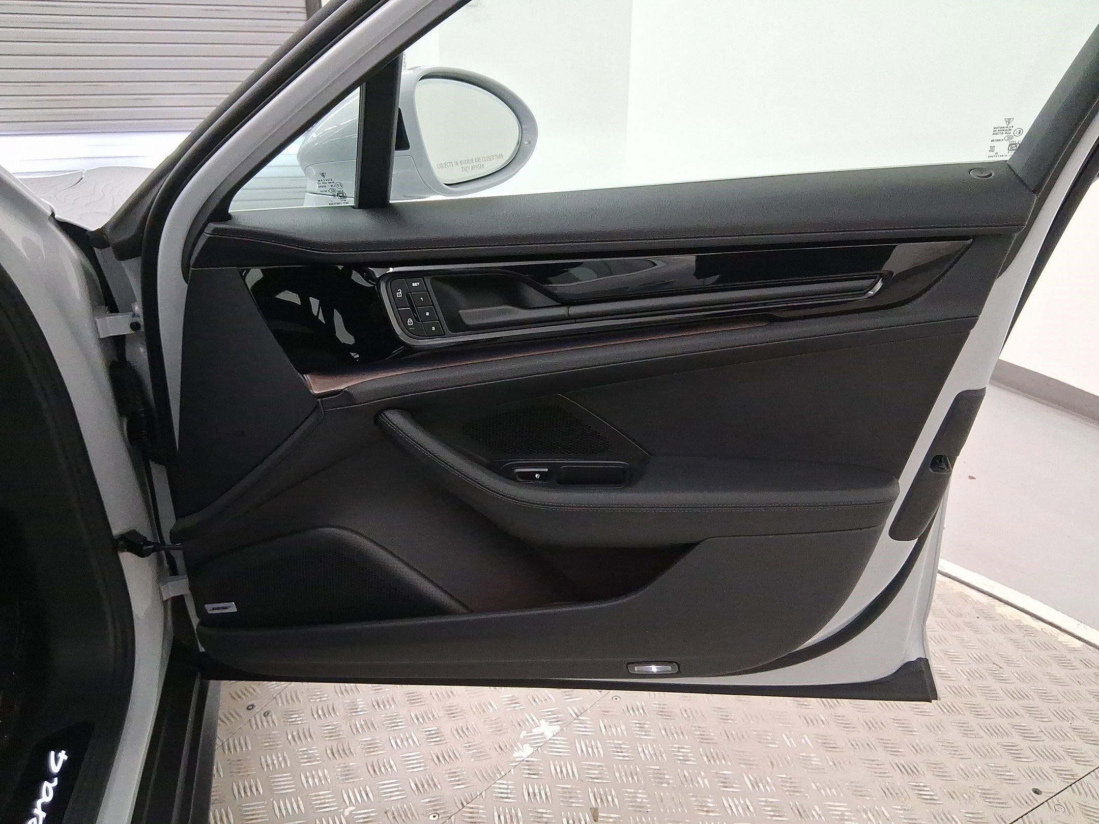 New 2026 Porsche Panamera 4 image 35