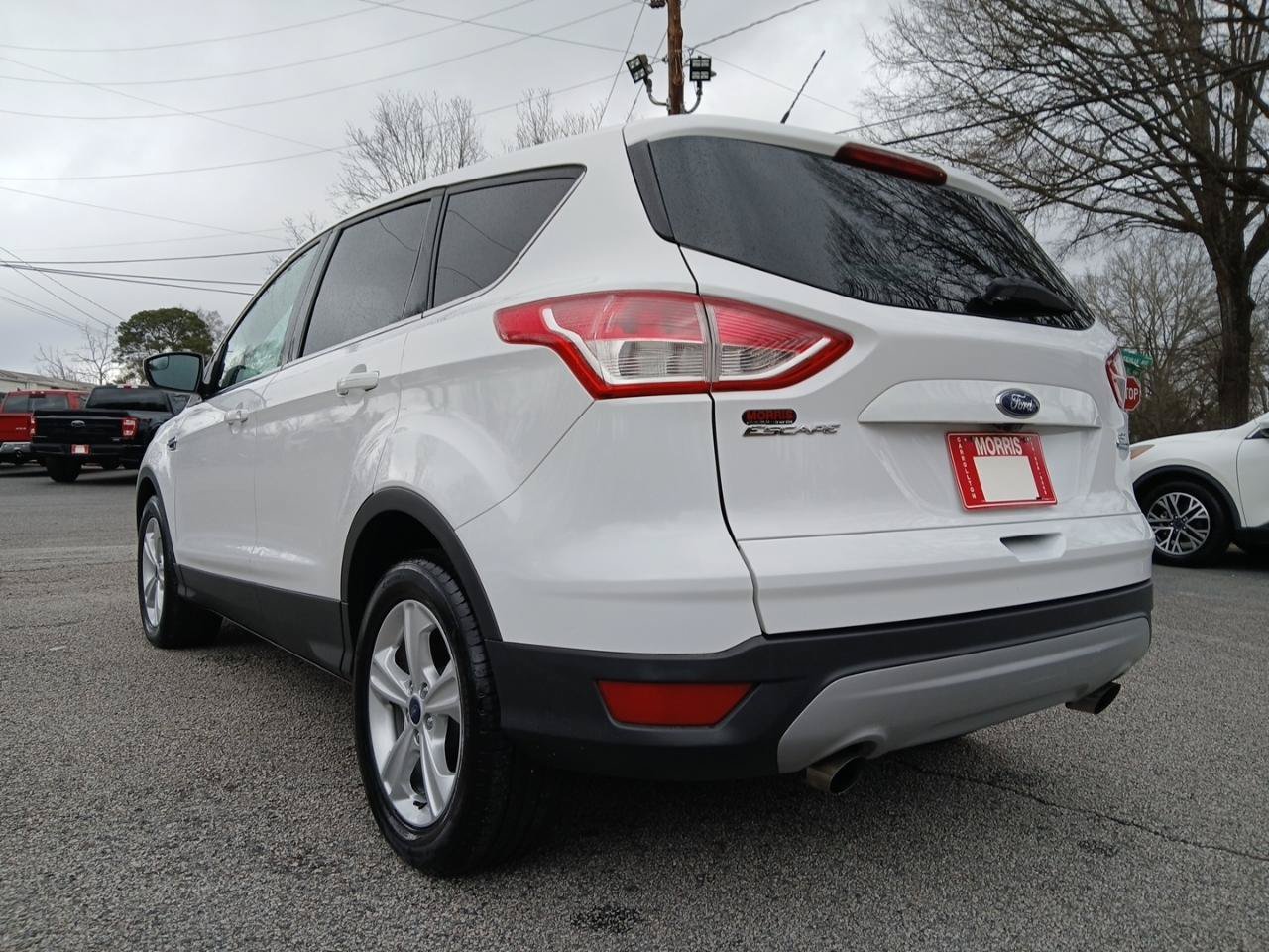 Used 2016 Ford Escape SE AWD/4WD image 8
