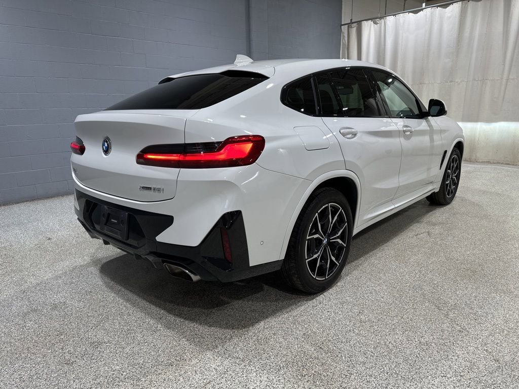 Used 2023 BMW X4 xDrive30i w/ M Sport Package image 4