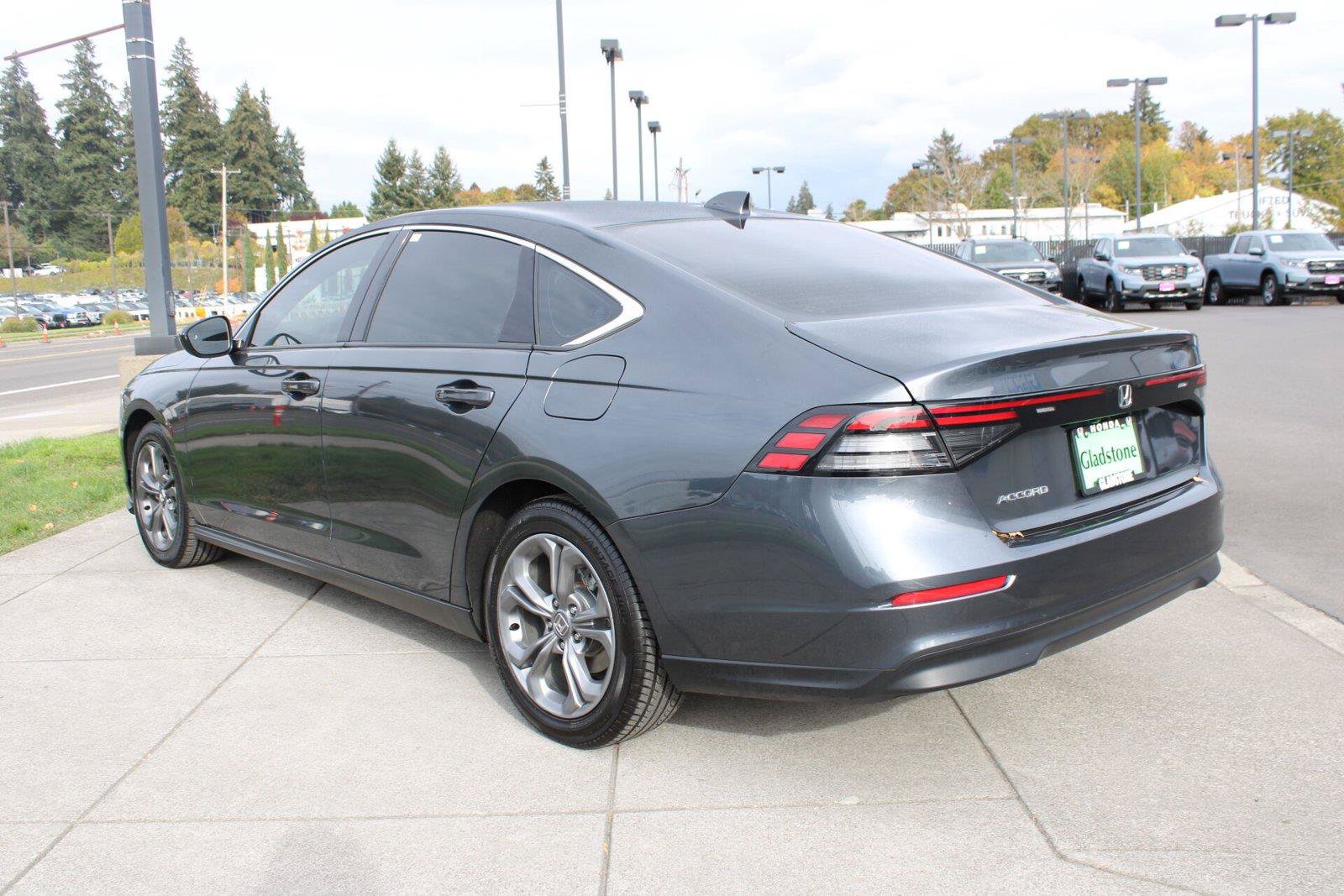 Used 2024 Honda Accord EX image 2
