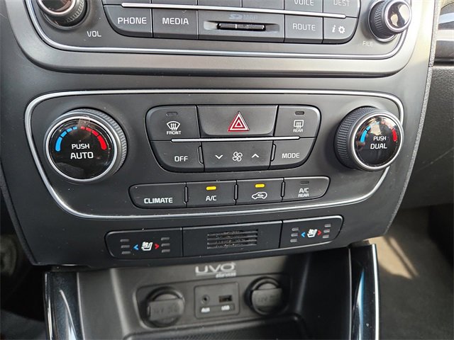 Used 2014 Kia Sorento SX w/ 3rd Row Package image 13