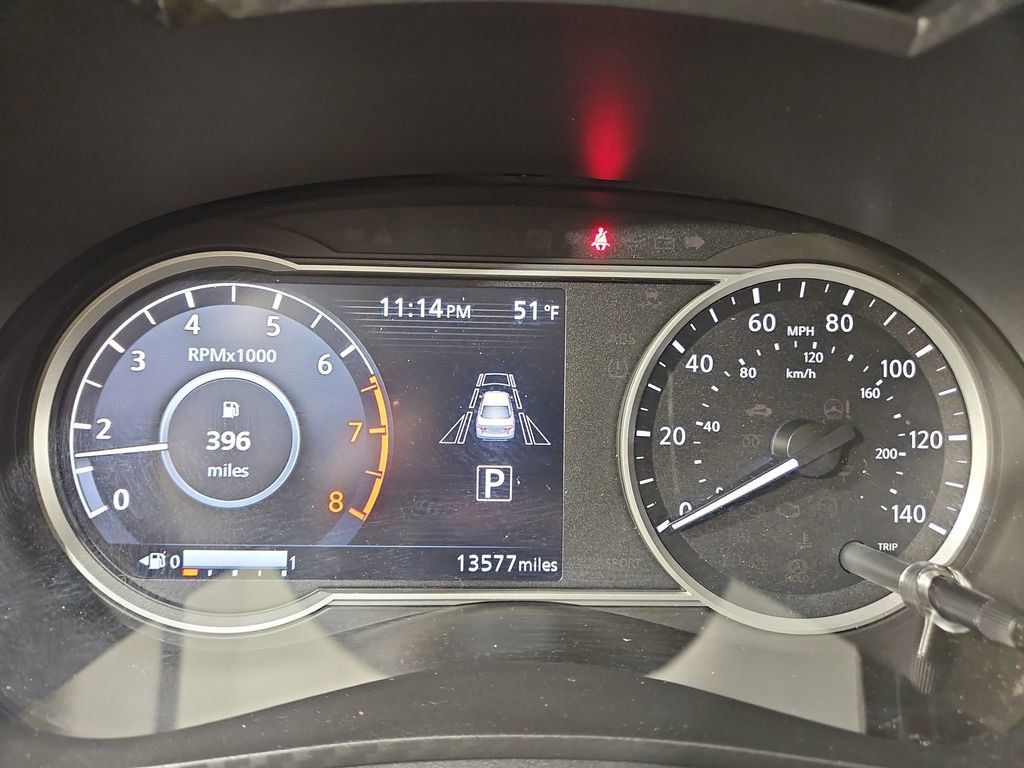 Used 2024 Nissan Versa SR w/ Trunk Package image 16