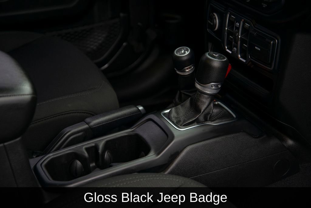 Used 2019 Jeep Wrangler Unlimited Sport image 27