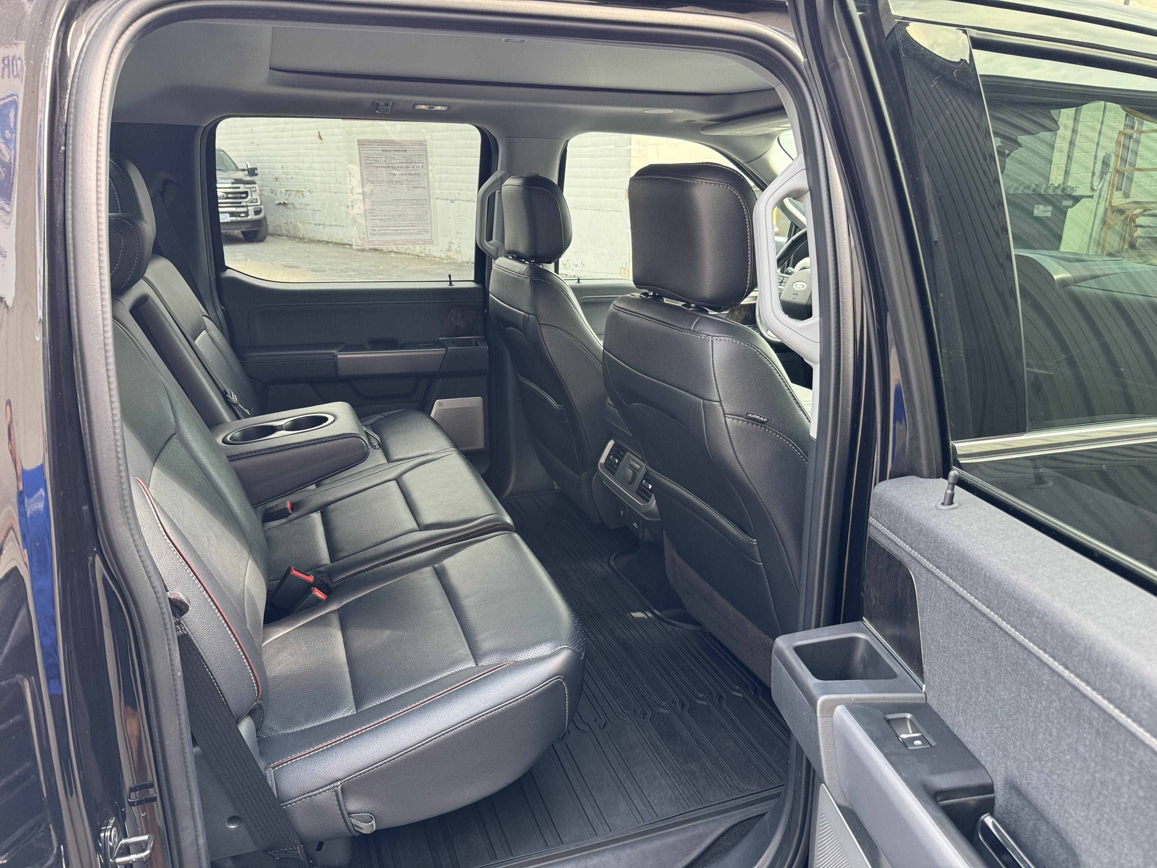 Used 2022 Ford F150 Lariat w/ Equipment Group 502A High AWD/4WD image 35