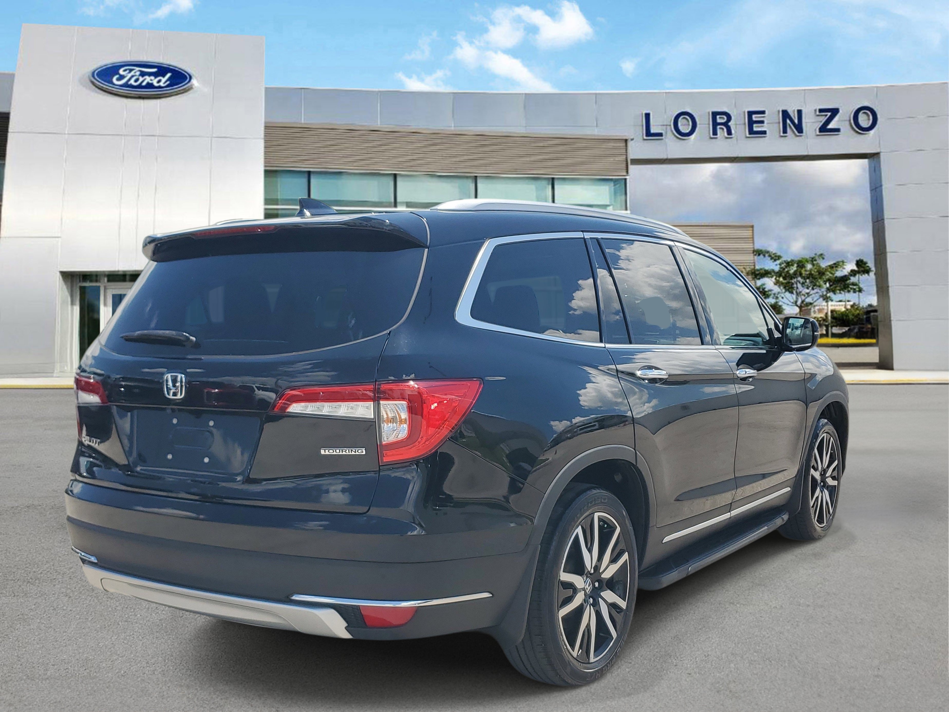 Used 2022 Honda Pilot Touring image 5