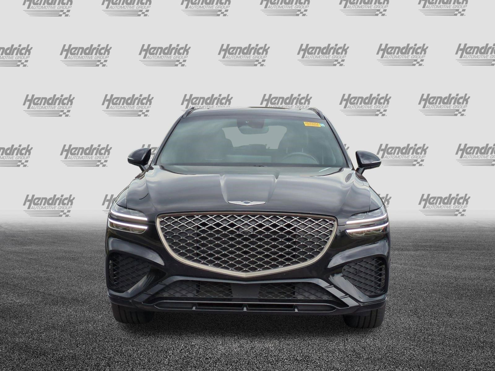 Used 2023 Genesis GV70 2.5T w/ Sport Prestige Package AWD/4WD image 3