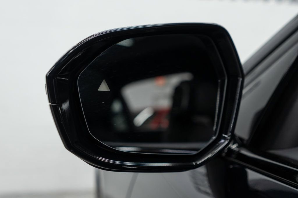 Used 2024 BMW 740i xDrive image 52